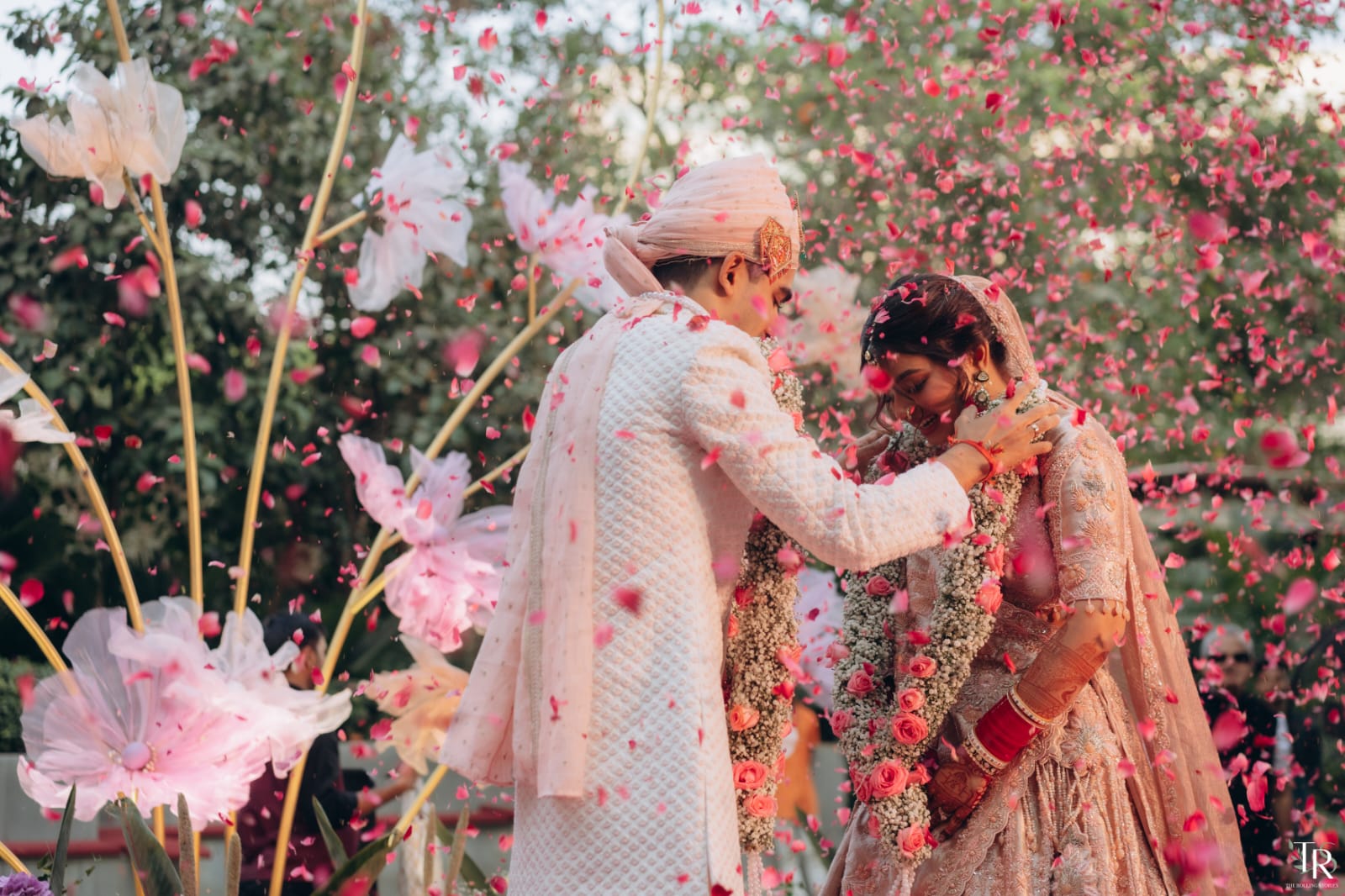 13aac335-dacb-4273-a9f8-6b594c954284